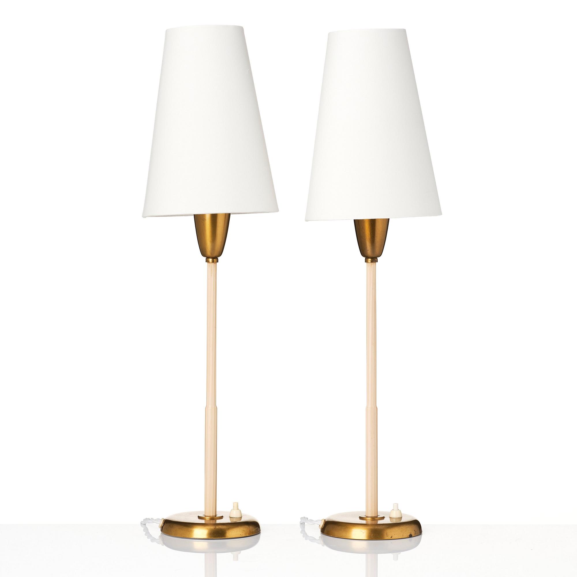 Harald Notini, a pair of table lamps, model '15602', Arvid Böhlmarks Lampfabrik, Sweden, 1940-50s.