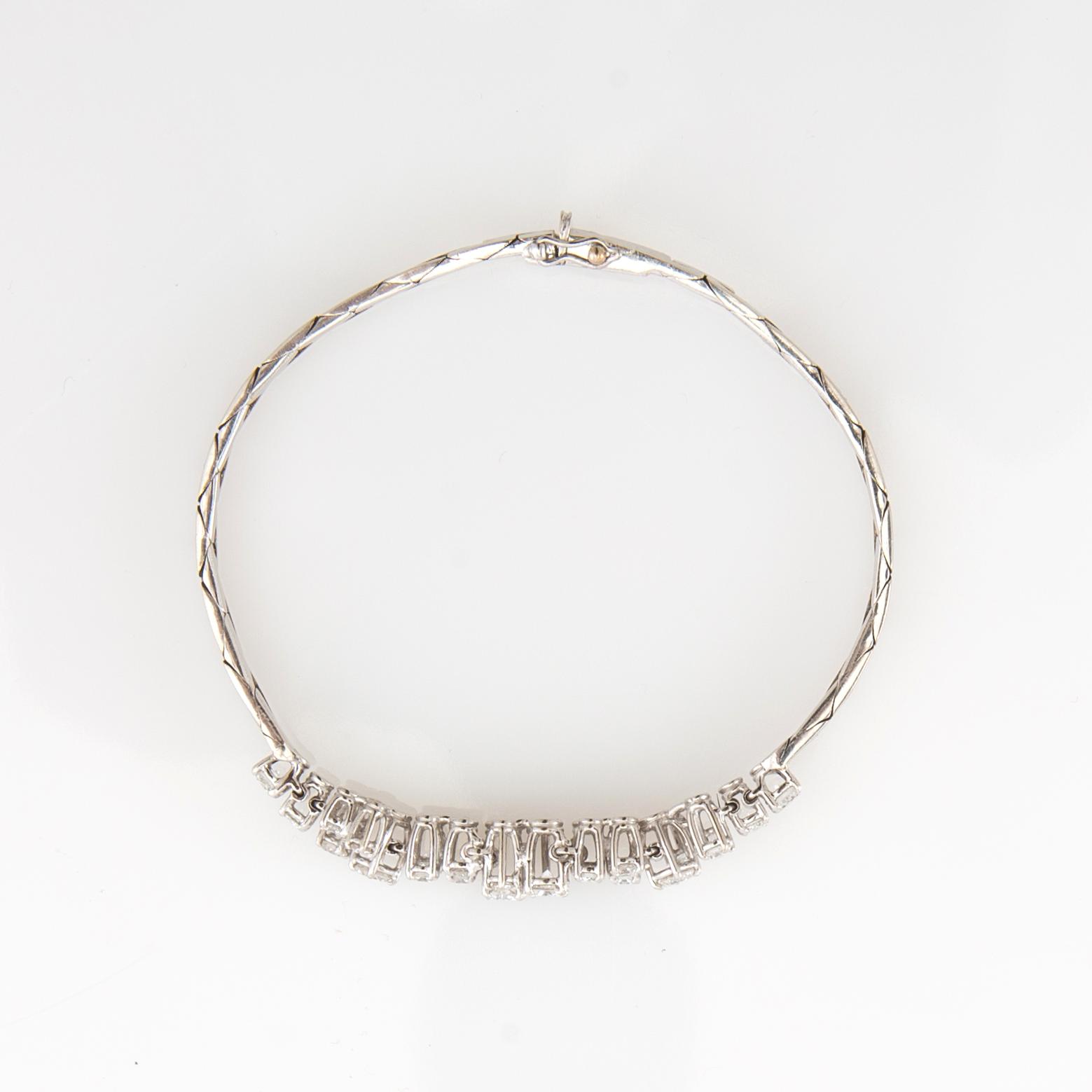 Armband 18K vitguld med diamanter ca 2,21 ct.