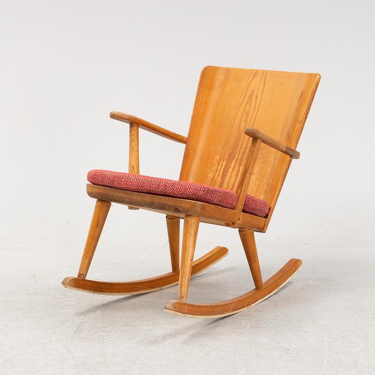 Göran Malmvall, a pine rocking chair, Svensk Fur, mid 20th Century.