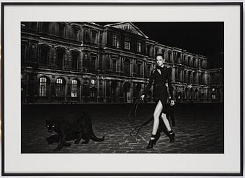 Mikael Jansson, "Freja at Le Louvre", 2010.