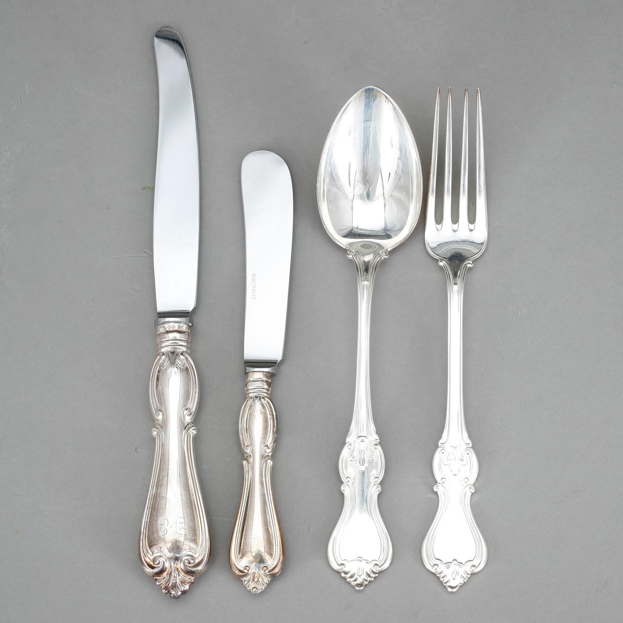 BESTICKSDELAR, 19 delar, silver, "Olga", C G Hallberg, nyrokoko, ca 1900-talets mitt.