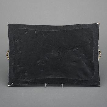 BRICKA, med broderi, 1800-tal.