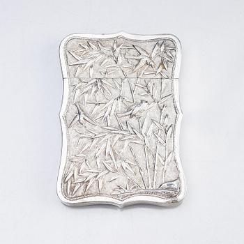 Visitkortsfordral, silver. Kina, omkring 1900.