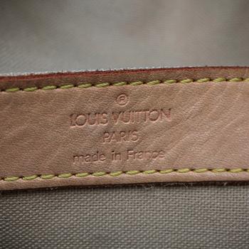 LOUIS VUITTON, a Damier Azur canvas bag.