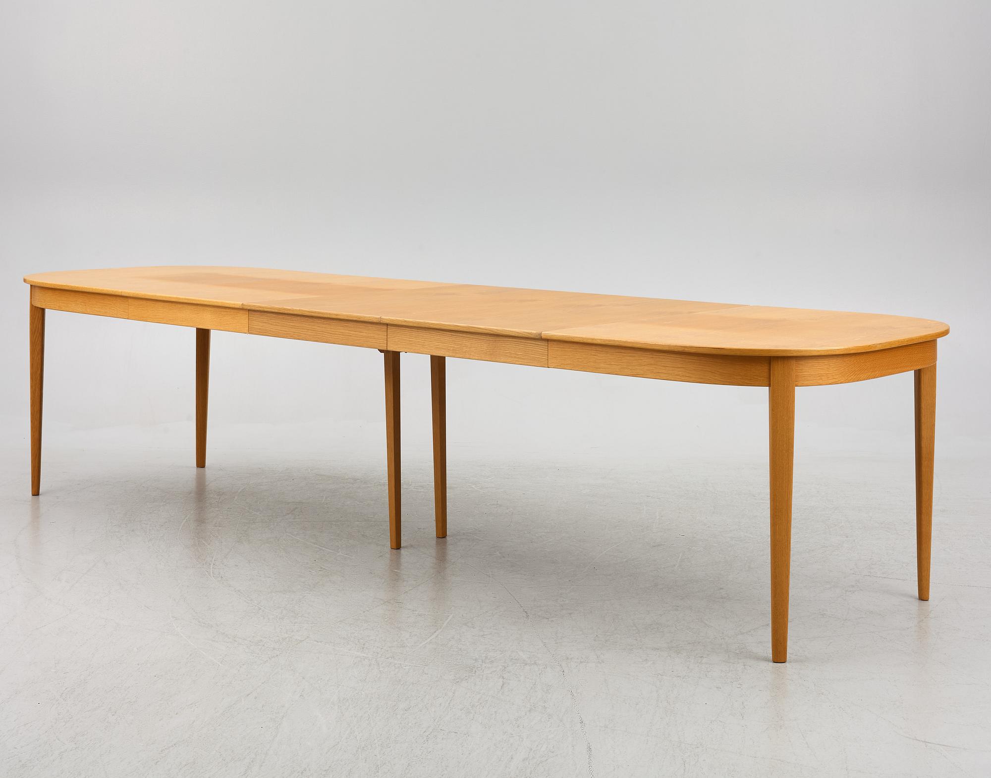 Carl Malmsten, matbord, Åfors Möbelfabriks AB, 2000-tal.