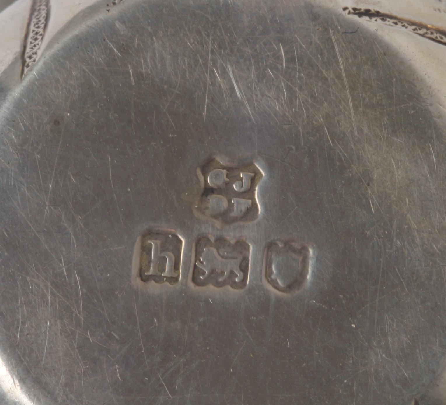 KRYDDSET, 7 delar, silver, London tidigt 1900-tal.