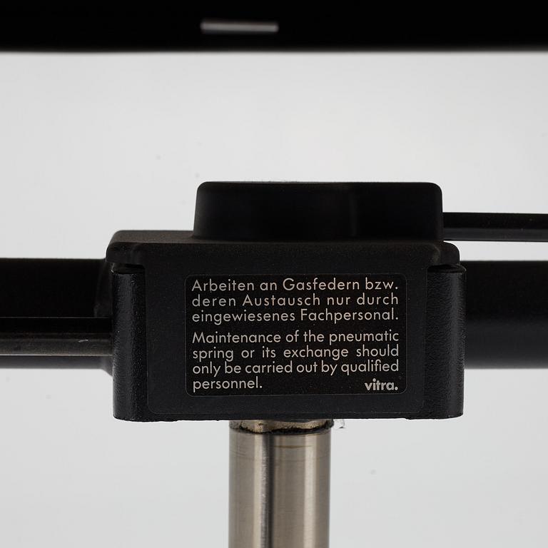 Charles & Ray Eames, kontorsstol, "Soft Pad Chair EA217", Vitra.