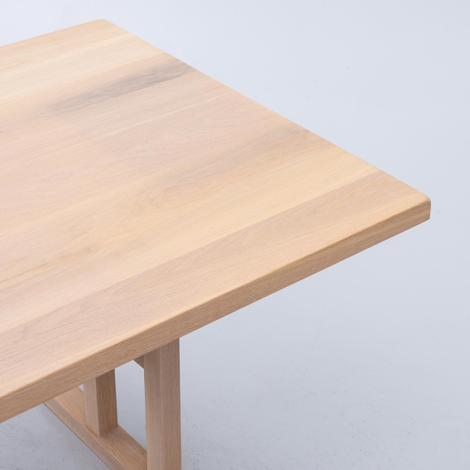 Dining table, “Gent”, Walles & Walles.