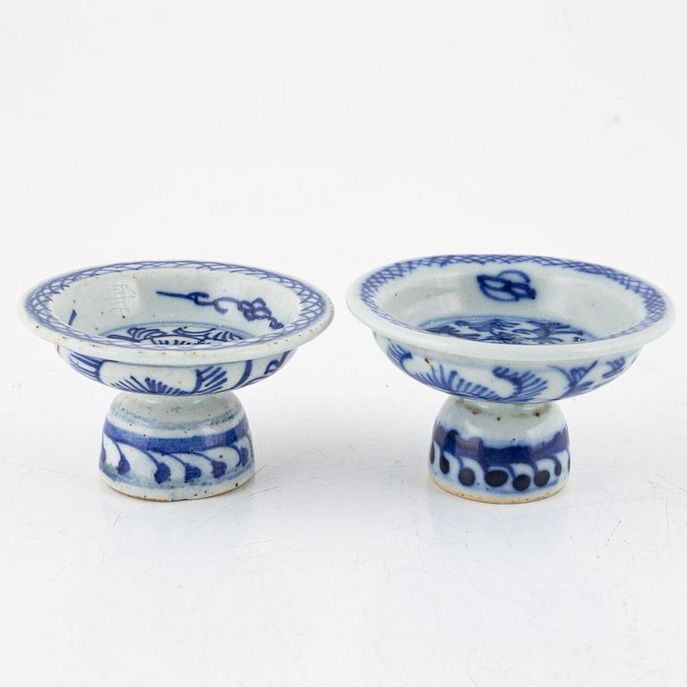 Salt cellars, 2 similar pieces, porcelain, Southeast Asia, circa 1900.