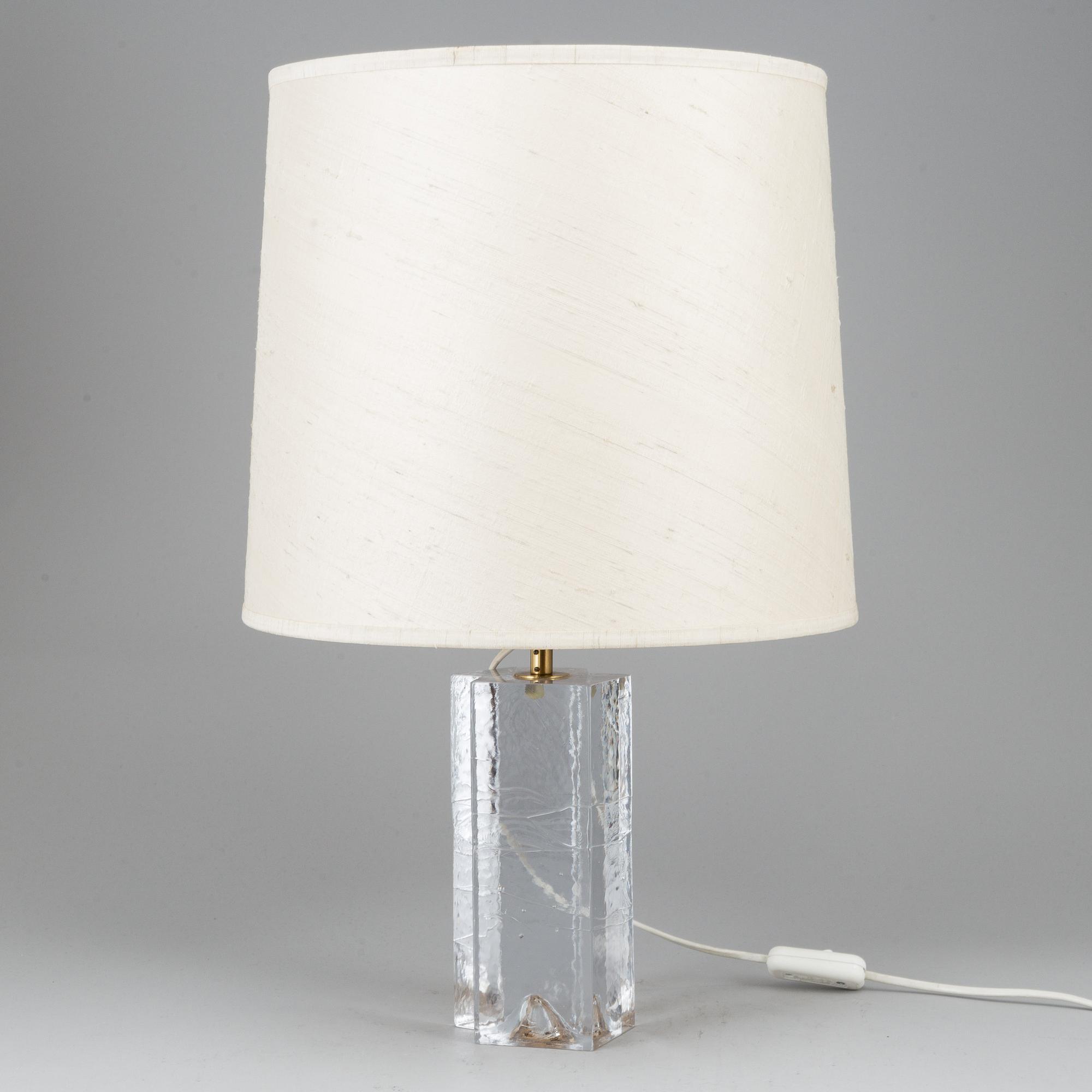 An 'Arkipelago' table lamp by Timo Sarapaneva. For Iittala.