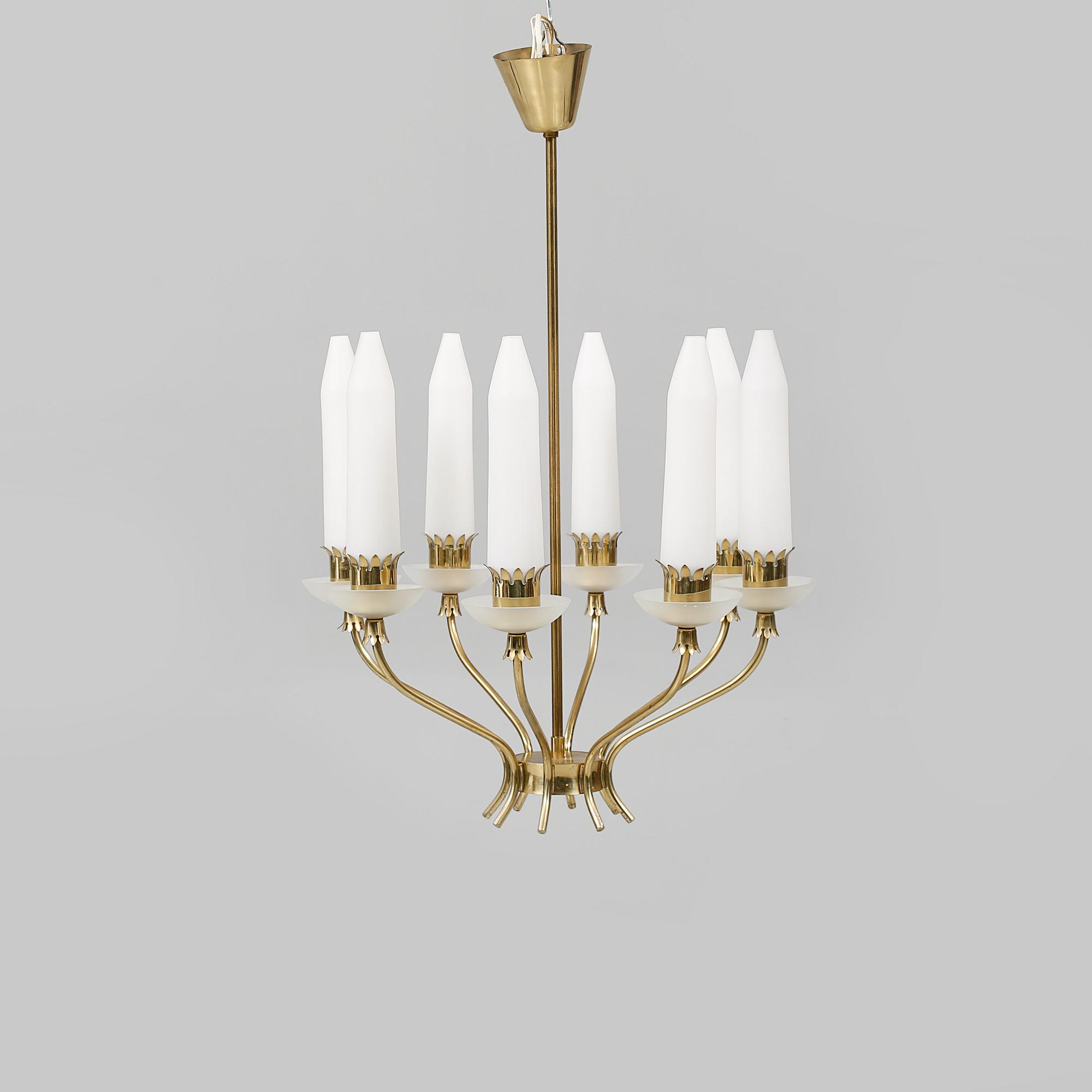 TAKLAMPA, omkring 1900-talets mitt. Höjd ca 70 cm.