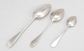 SKEDAR, silver, bla C G Hallberg, Stockholm, tidigt 1900-tal. Vikt 1162 gram.