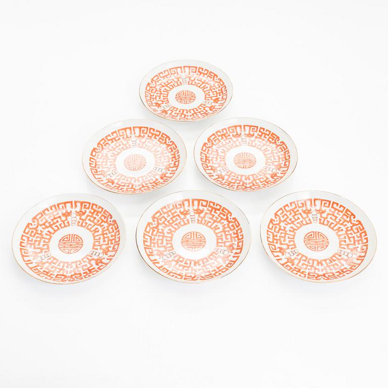 Tallrikar, 6 st, porslin, sen Qingdynasti, Kina kring 1900.