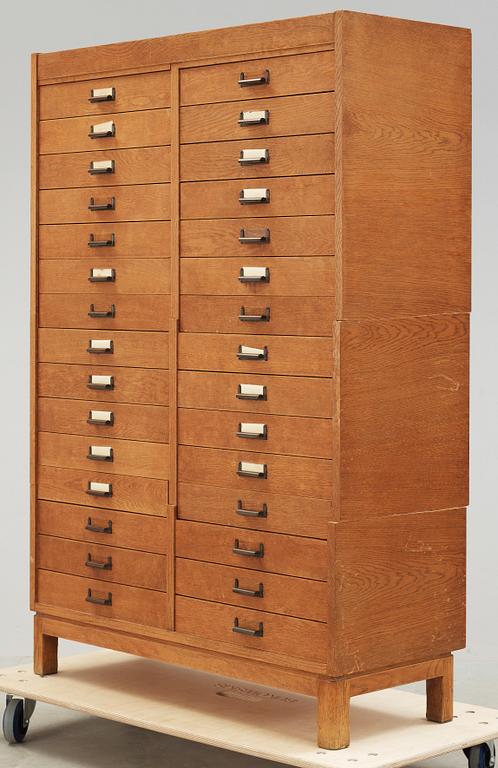 ARKIVSKÅP, 1930/40-tal.