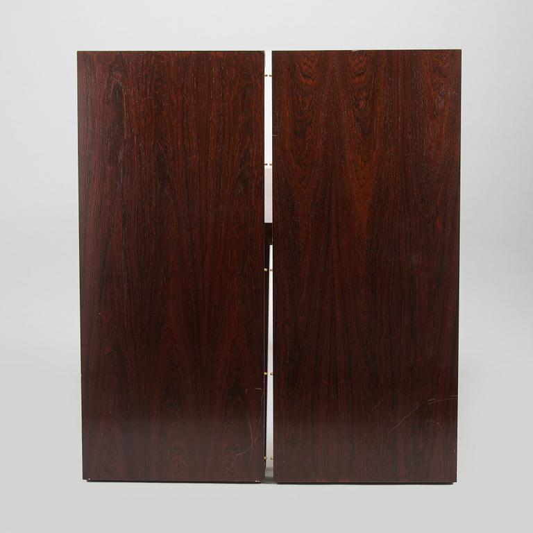 Severin Hansen, mid-20th century dining table, model 180 for Haslev Møbelsnedkeri, Denmark.