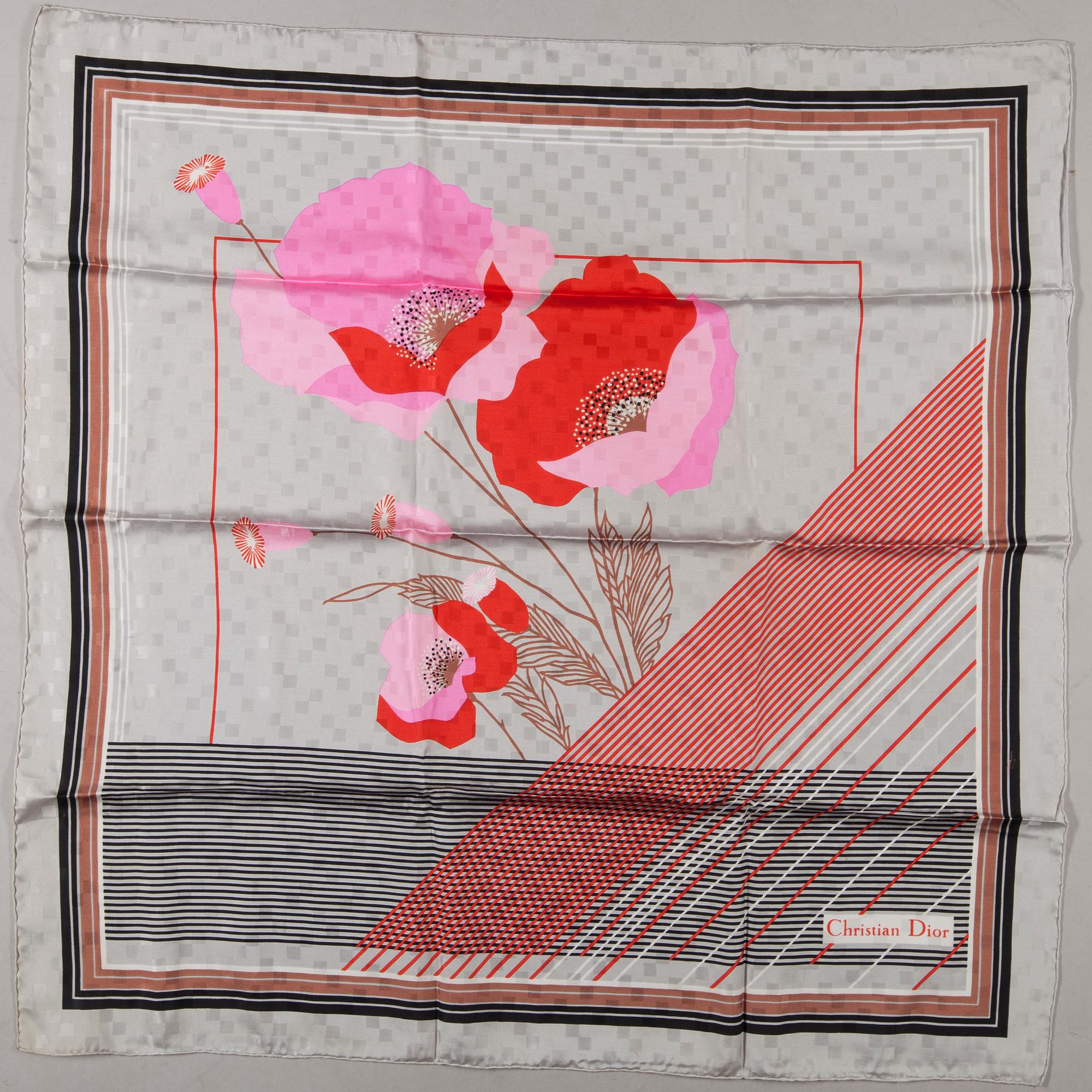 SCARF, Christian Dior.