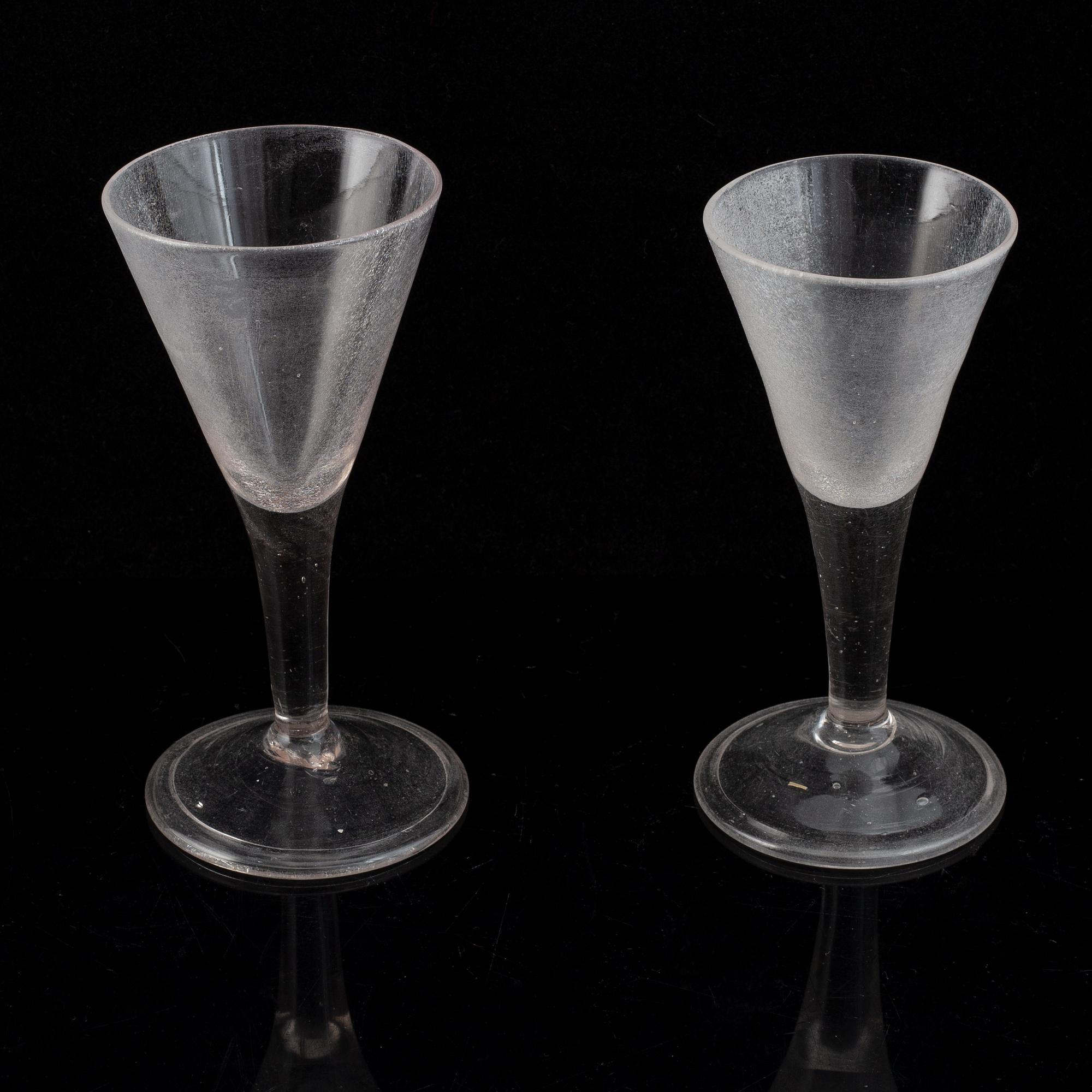 Two Swedish 18th century wine goblets, possibly Kungsholms Glasbruk.