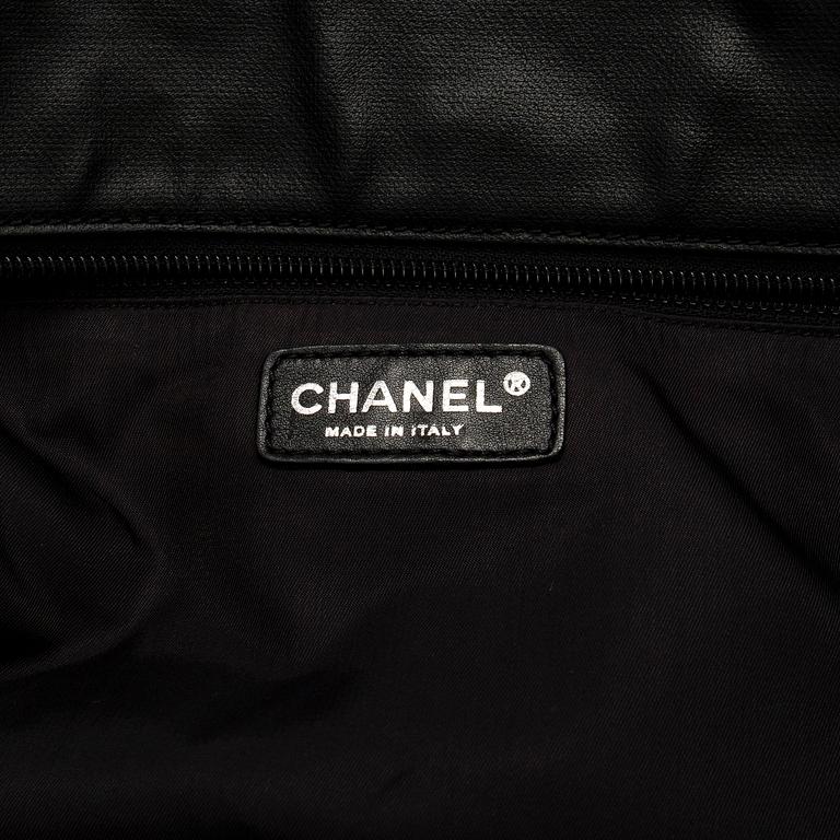 Chanel, A "Grand shopping Paris Biarritz" tote bag, 2008-2009.