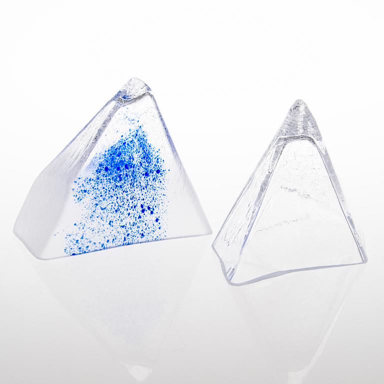 SINI MAJURI, two glass sculptures signed Sini Majuri 2018.