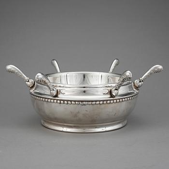 FRUKTSKÅL, nysilver, 1900-talets början.