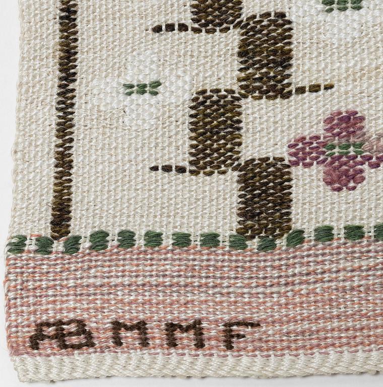 Märta Måås-Fjetterström, vävnad, "Slån", inplock på linnebotten, signerad AB MMF, ca 85 x 41,5 cm.