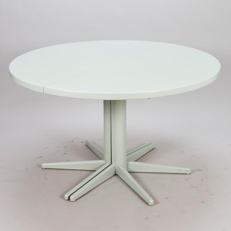 OLOF OTTELIN, DINING TABLE, "Rondo", manufacturer Keravan Puusepäntehdas, Stockmann, 1980s.