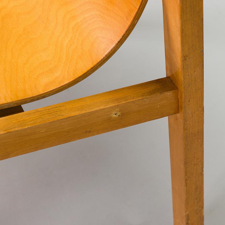 Alvar Aalto, karmstol, modell 51, för OY Huonekalu- ja Rakennustyötehdas A.B. Finland 1930-tal.