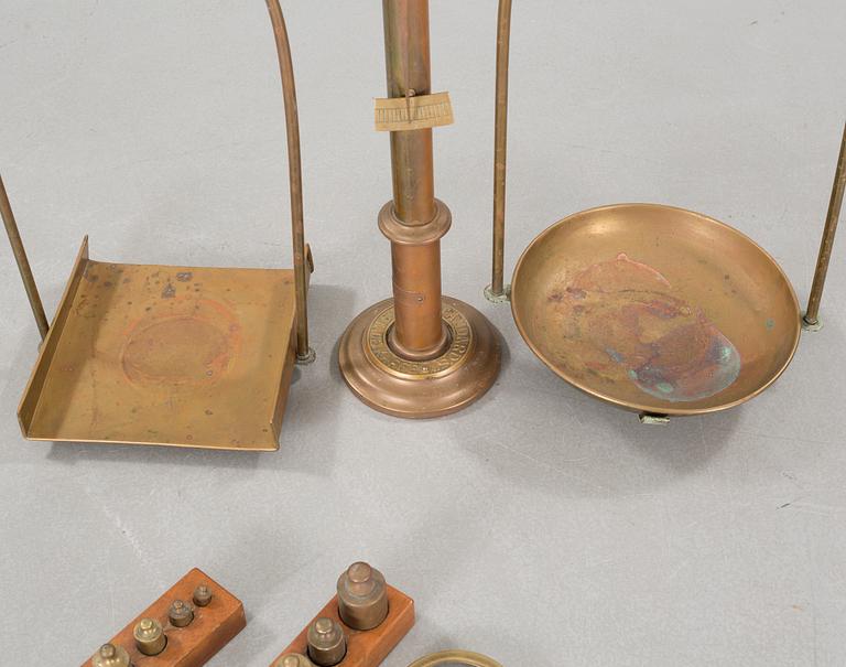 A scale, A.B. Kaffeångrosteriet "Standard", Göteborg, Sweden, circa turn of the century 1900.