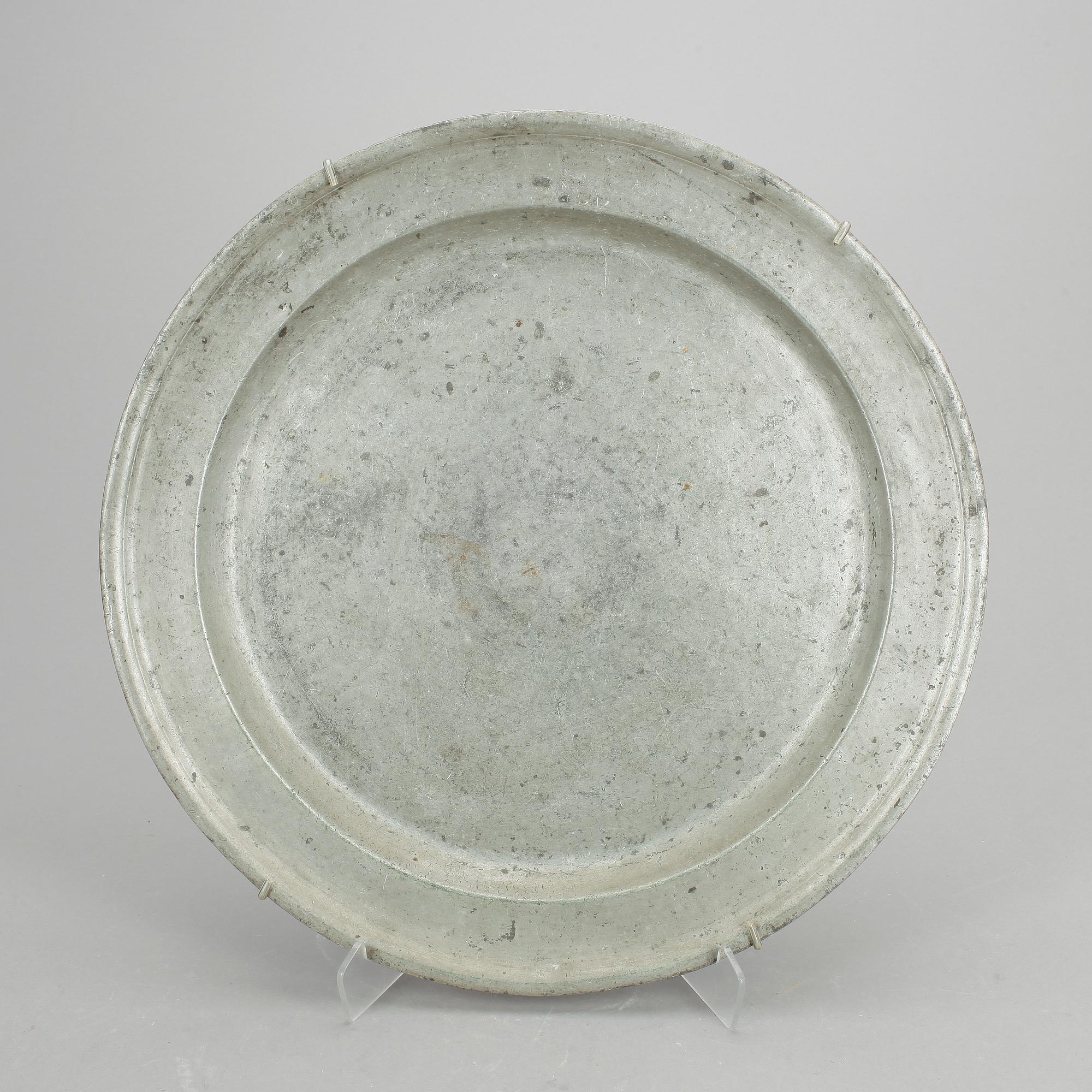 FAT, tenn, otydliga stämplar, 1700-tal.