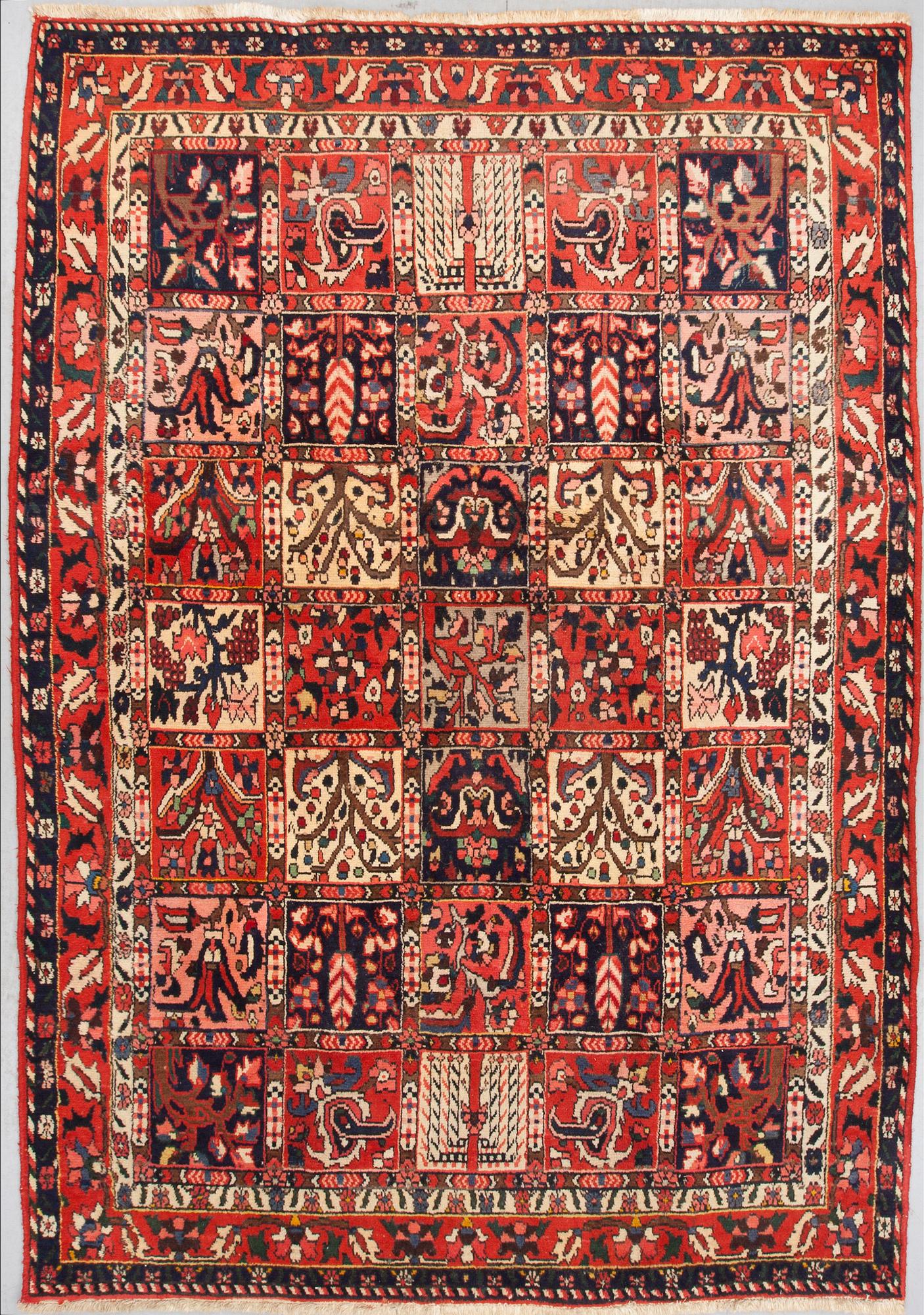 MATTA, old/semiantik, Bahktiari, ca 300 X 212 cm.