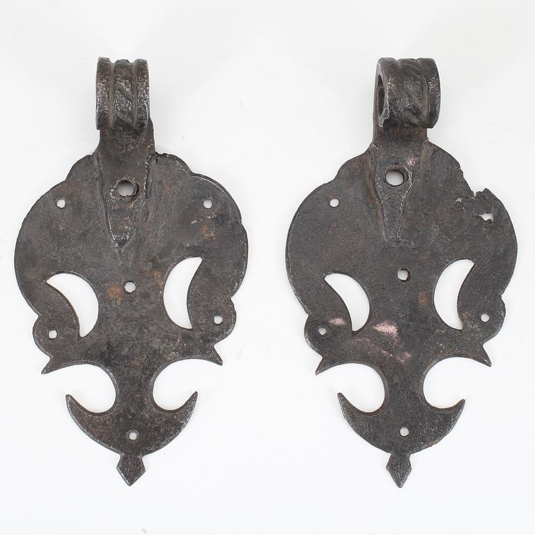 LÅS SAMT BESLAG, 3 delar, 1600/1700-tal.