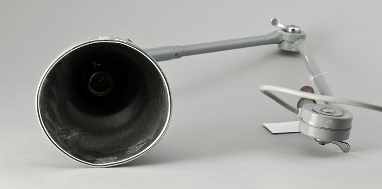 INDUSTRILAMPA, PeFeGe, Sverige, 1900-talets första hälft.