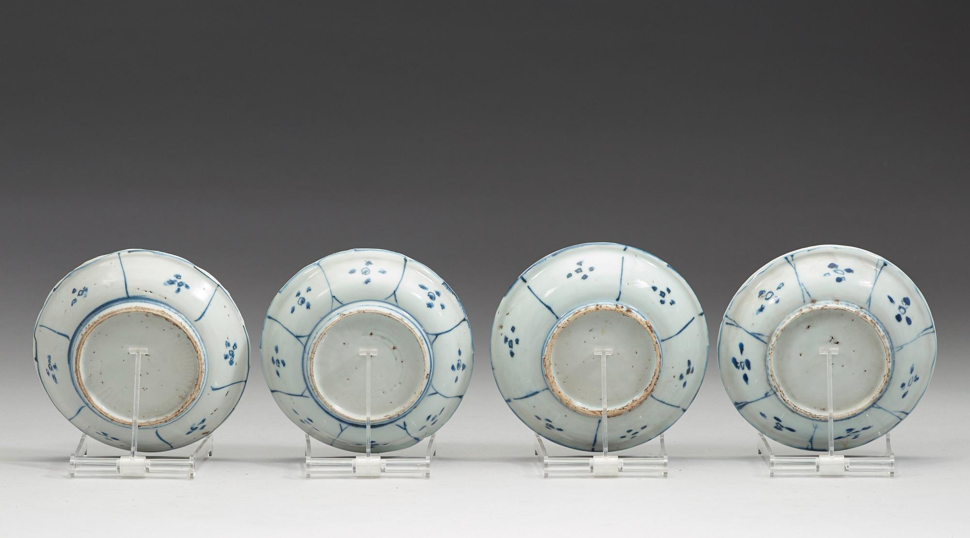 A set of nine blue and white kraak dishes, Ming dynasty, Wanli (1572-1620).
