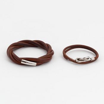 Hermès, two leather bracelets.