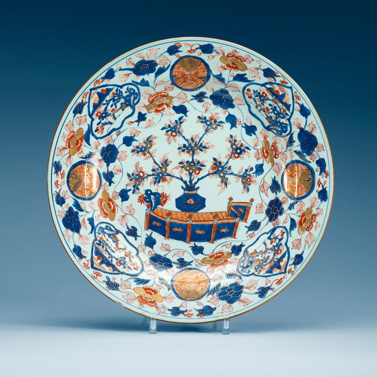 FAT, porslin. Qing dynastin, Kangxi (1662-1722).