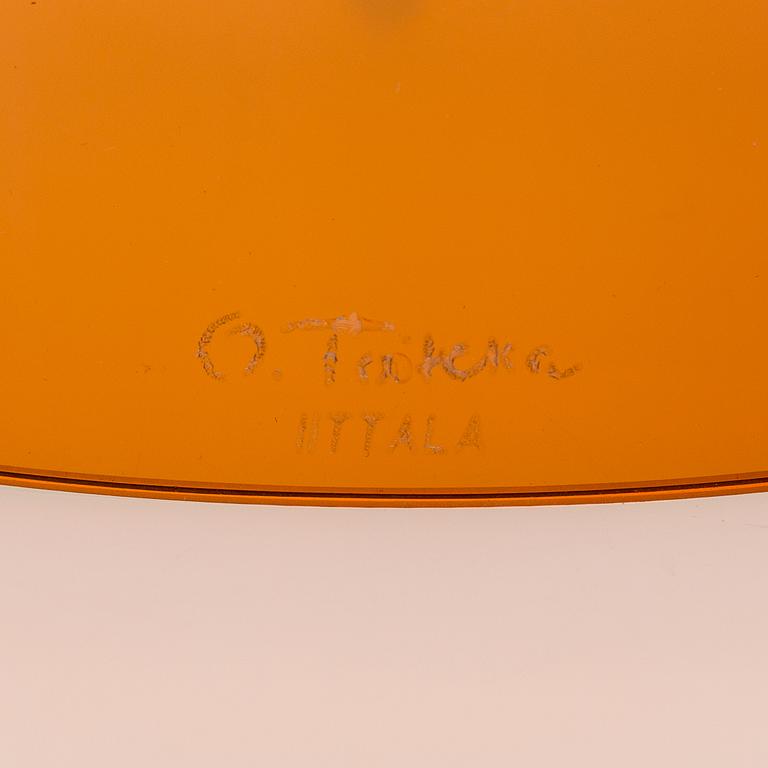 Oiva Toikka, a glass bird. Signed O Toikk Iittala.