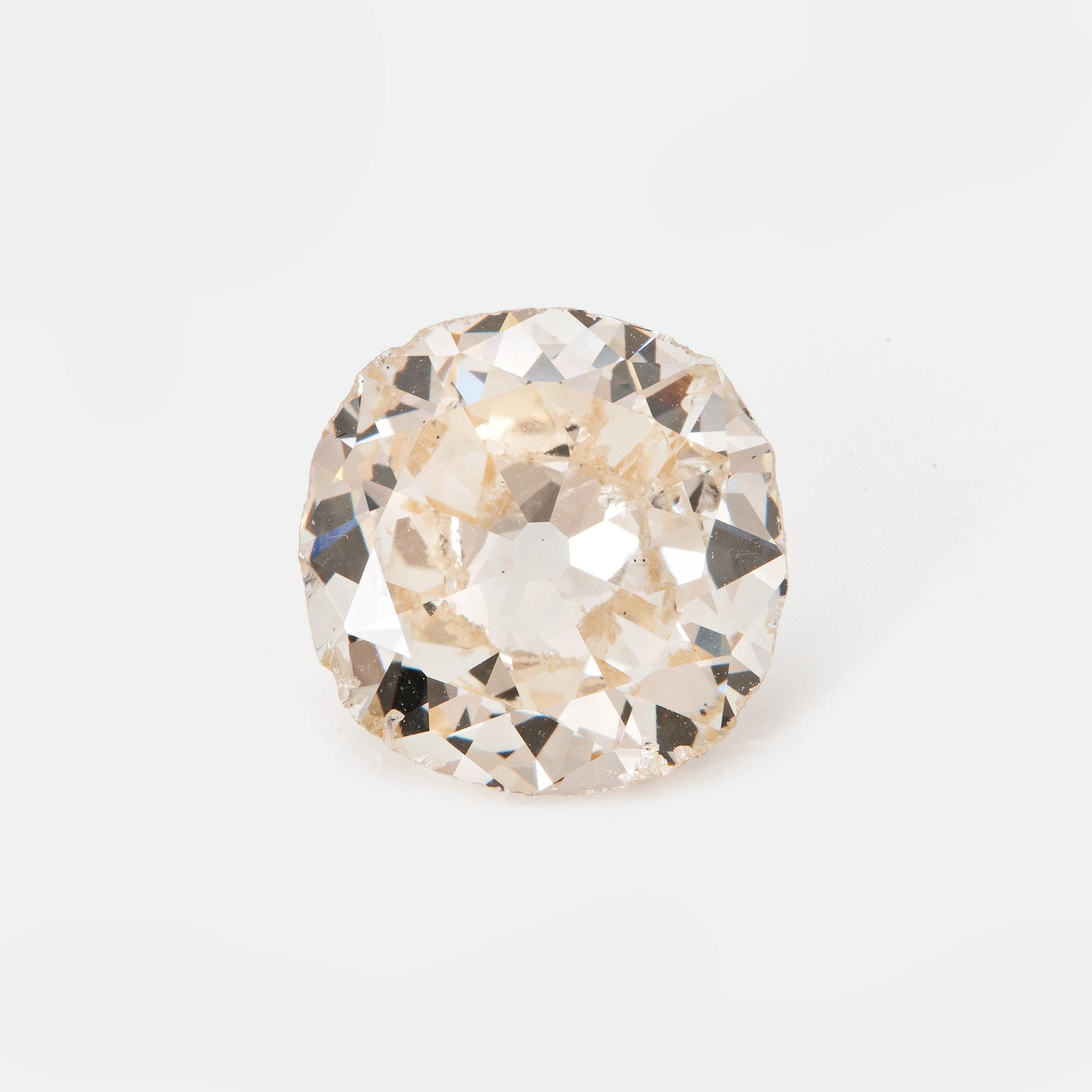 En lös gammalslipad diamant 2.35 ct kvalitet ca L/M i.