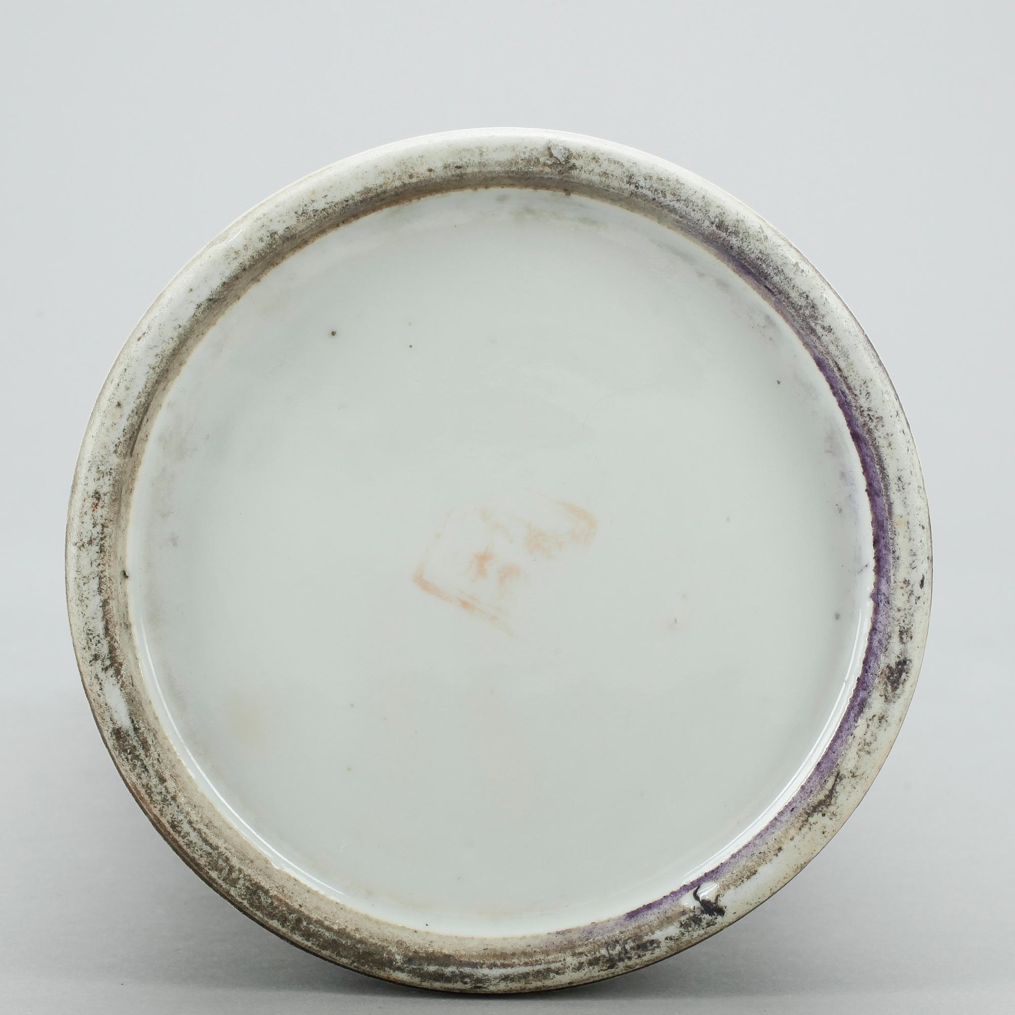 PERUKVAS, porslin, Kina, 1900-tal.