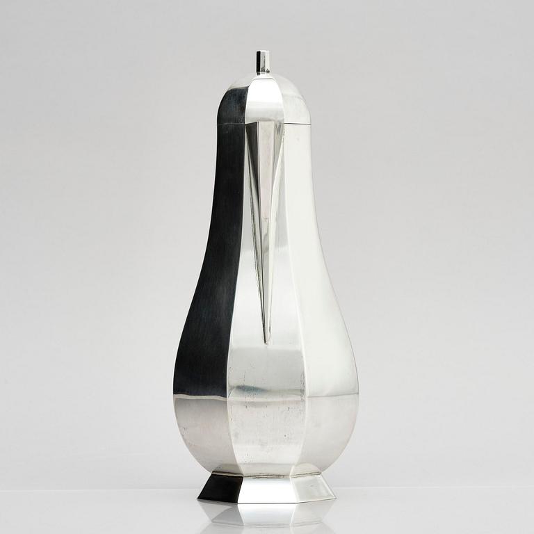 Wiwen Nilsson, a sterling silver coffee pot, Lund, Sweden 1972.