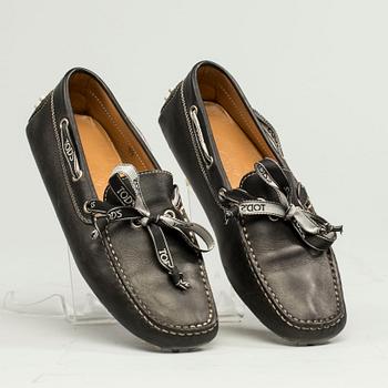 SKOR, Tod's.