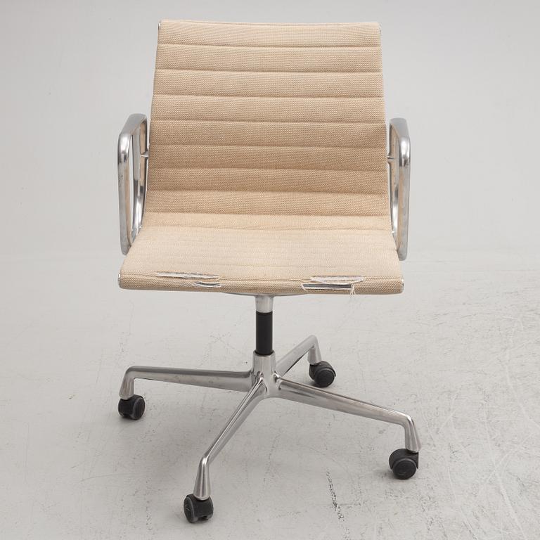 Charles & Ray Eames, a swivel office chair, model EA 108, Vitra.