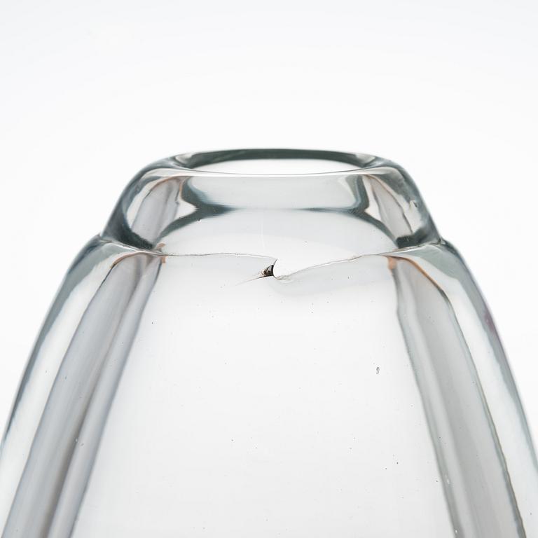 Timo Sarpaneva, an art glass signed Timo Sarpaneva 1976.