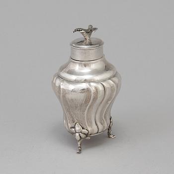 A Danish 18th century silver tea-caddy, marked Philip Lorenz Weghorst possibly, Copenhagen 1727.