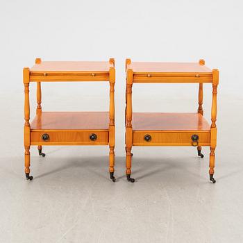 Sidobord/Sängbord ett par sent 1900-tal.