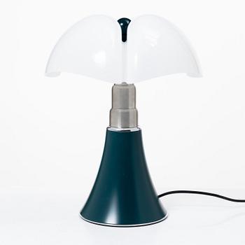 Gae Aulenti, Table lamp, "Minipipistrello", Martinelli Luce, Italy, contemporary production.