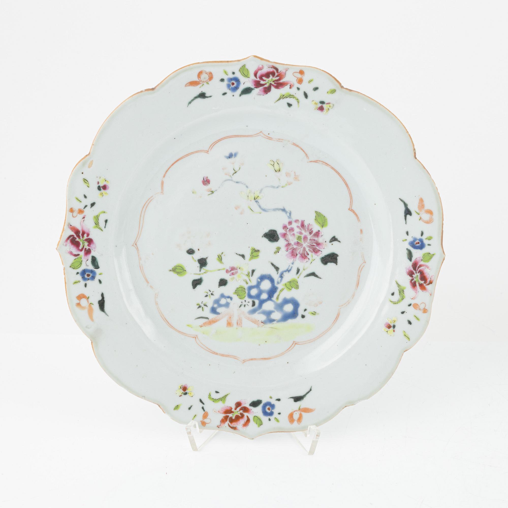Six porcelain pieces, China, 18th-19th century.