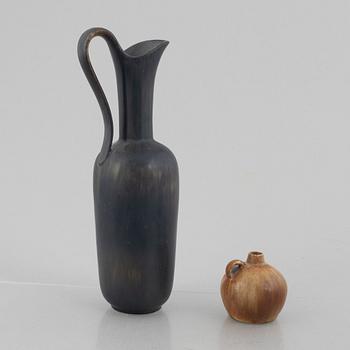 Gunnar Nylund, five pieces of stoneware, Rörstrand, Sweden.