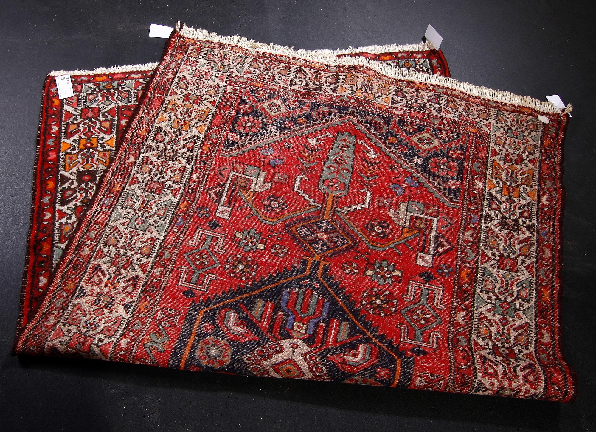 MATTA, orientalisk. 210 x 130.