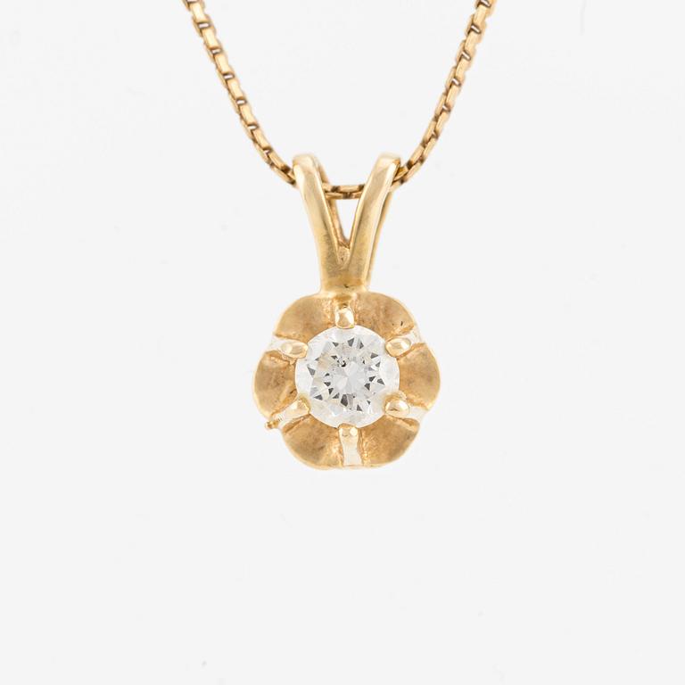 Pendant with chain in 18K gold and brilliant-cut diamond.