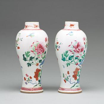 A pair of famille rose vases, Qing dynasty, Qianlong (1736-95).